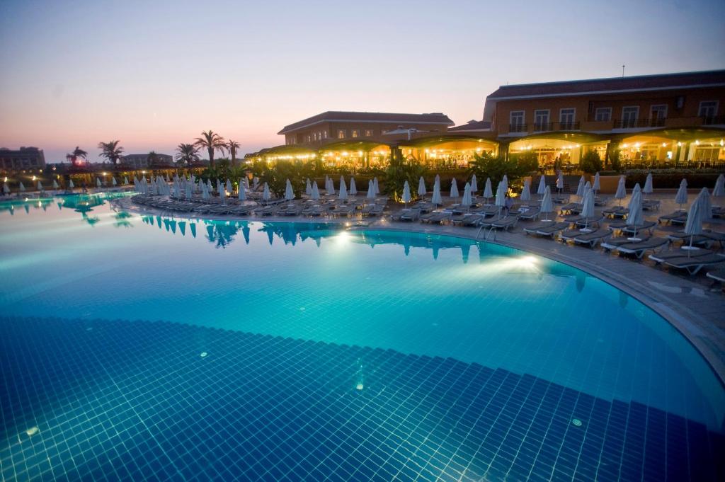 Crystal paraiso verde resort spa 5 турция белек фото