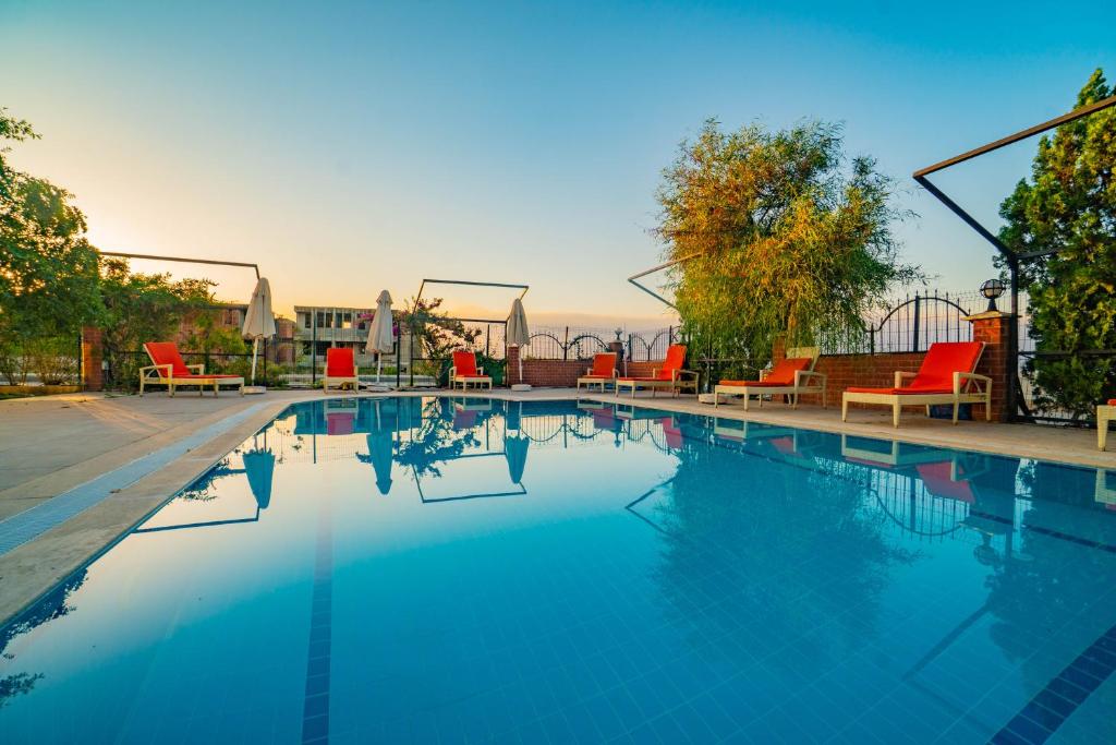 Prenses sealine beach hotel 4 отзывы. Отель Prenses Sealine Beach Hotel 4. Belek Prenses Sealine Hotel 4. Prenses Sealine Beach Hotel 3*. Открытый бассейн.