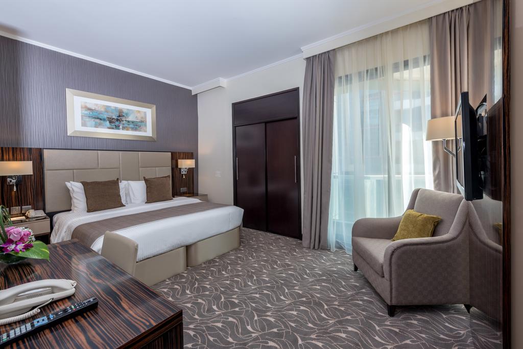 Hawthorn Suites by Wyndham Abu Dhabi City Center. Hawthorn Suites by Wyndham Abu Dhabi 4 *. Рамада хотел Сьютс Аджман 4. Ramada Hotel and Suites by Wyndham Dubai JBR.