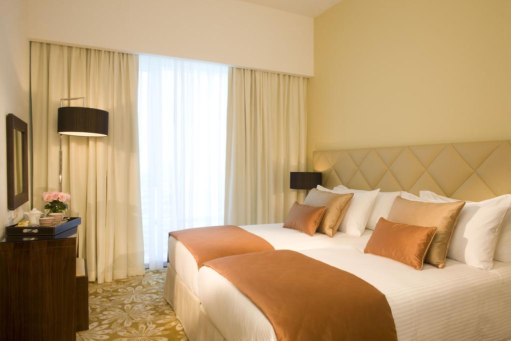 La suites dubai. Fraser Suites Dubai 5* (Дубай-город). La Suite Dubai Hotel & Apartments (ex. Fraser Suites) 5* Дубай. Голден Сенс апартаменты Дубай. Two Seasons Hotel Apartments Dubai фото отеля.